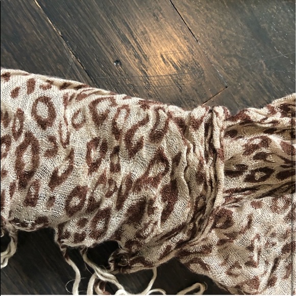 | SCARF | - Picture 2 of 2